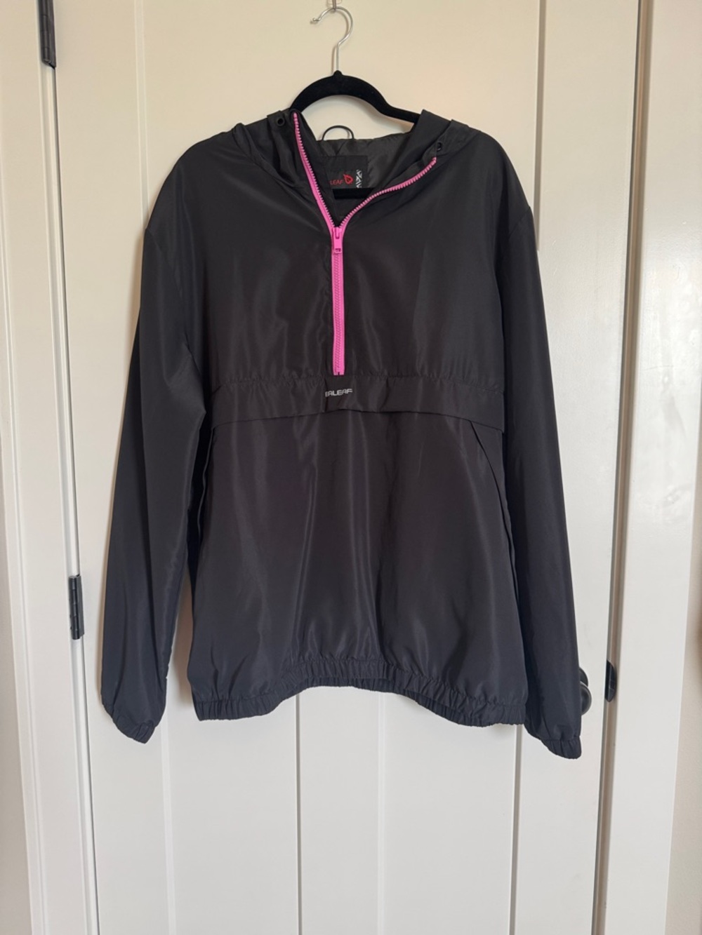 Baleaf Black Windbreaker Pullover with Pink Zipper